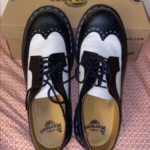 Dr. Martens Bex Brogue
